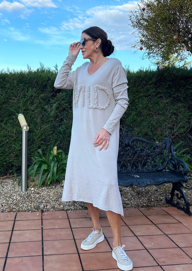 VESTIDO PICO BEIGE