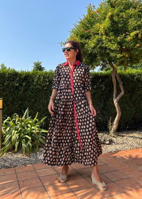 VESTIDO CUELLOS NEGRO