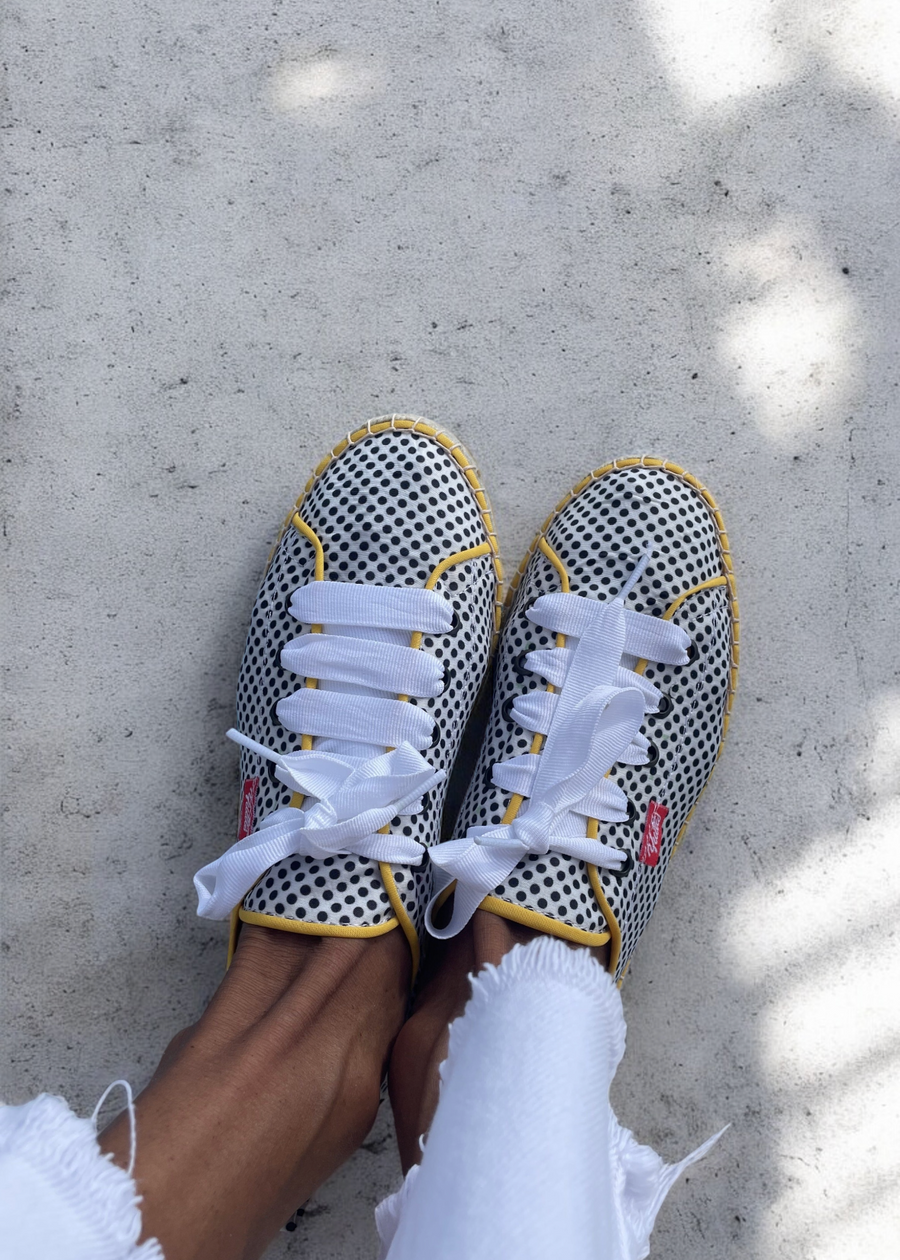 TENIS LUNARES