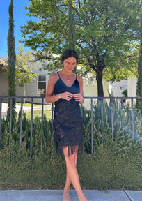 VESTIDO FLECOS NEGRO