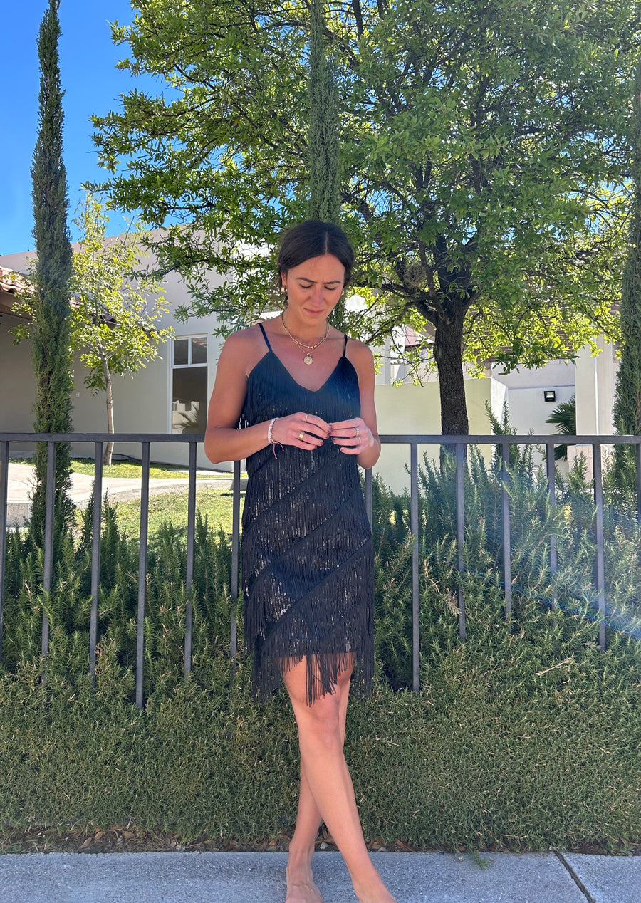 VESTIDO FLECOS NEGRO