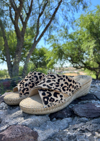 SANDALIA 4CM LEOPARDO