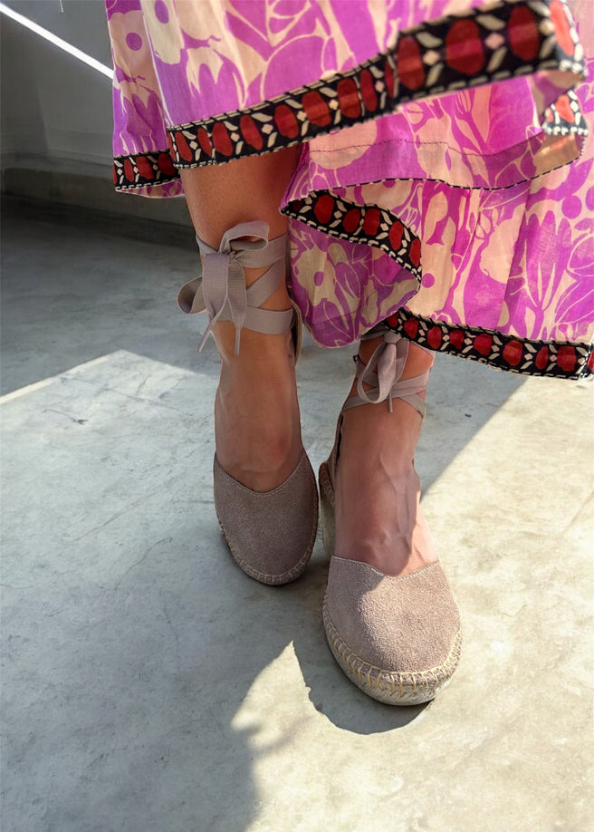 TACÓN 7CM CERRADO ARENA