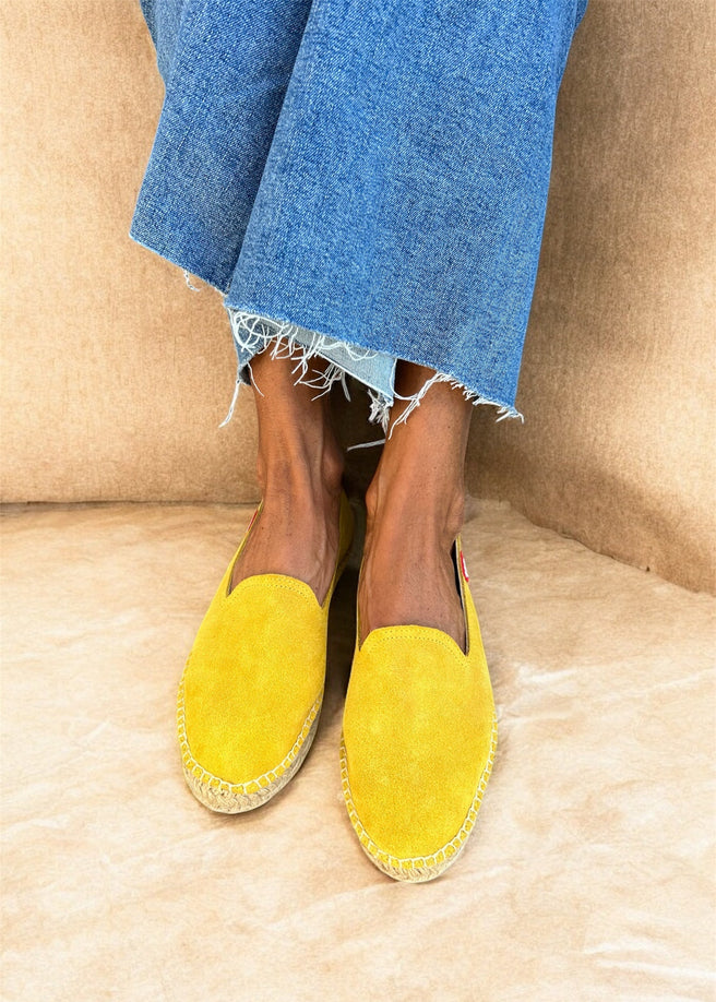 ALPARGATA PIEL AMARILLA