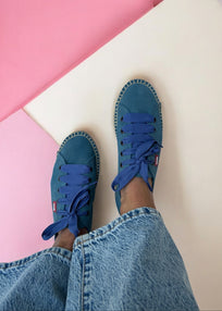 TENIS PIEL AZUL MEZCLILLA