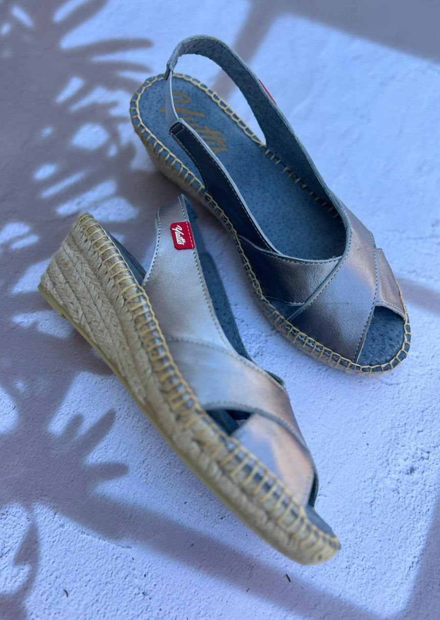TACÓN 4CM CRUZADO PLATA