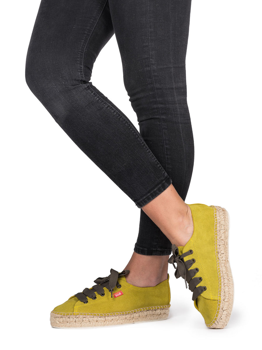 TENIS PIEL AMARILLO