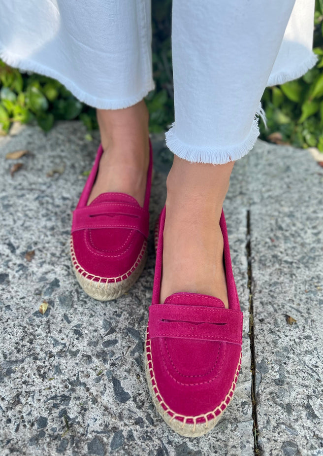 MOCASÍN PIEL FUCSIA