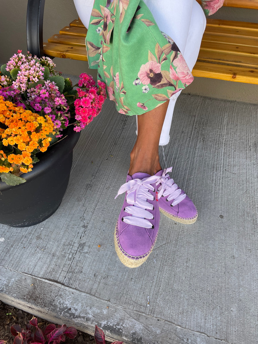TENIS PIEL VIOLETA